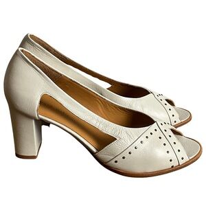 Eva vs Maria Ivory Leather Heels, New in Box